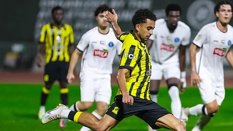 جانب من لقاء الاتحاد وبالم سيتي الإماراتي