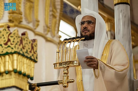 إمام وخطيب المسجد النبوي فضيلة الشيخ عبدالباري الثبيتي