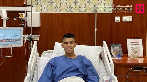 لاعب المنتخب السعودي ونادي الصفا لكرة اليد يُجري جراحة ناجحة بمستشفى الدكتور سليمان الحبيب بالخبر