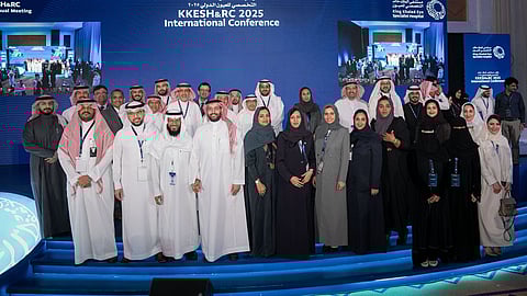 اختتام فعاليات المؤتمر الدولي لمستشفى الملك خالد التخصصي للعيون ومركز الأبحاث 2025