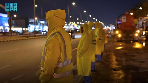 بمشاركة 9053 عنصرًا بشريًا .. أمانة الرياض ترفع جاهزيتها لموسم الأمطار