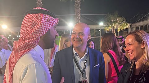 القنصلية الأمريكية بجدة تبرز دعمها لصناعة السينما والإبداع بالمملكة