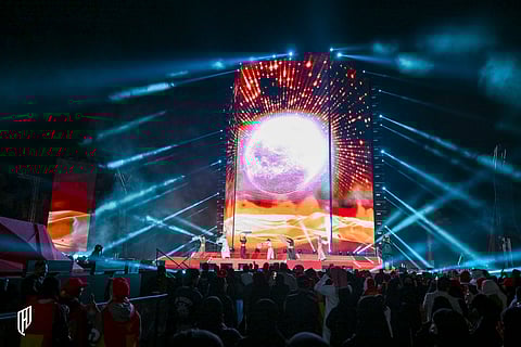 أكثر من 50 ألف زائر يختتمون "حفل القادسية 2025" على كورنيش الخبر