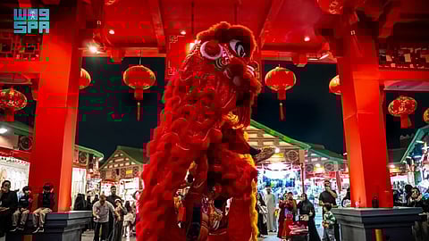 تجربة عالمية.. 130 عرضًا يوميًا في "بوليفارد وورلد" بمشاركة 200 فنان