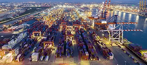 "الإحصاء": ارتفاع عدد المراكز اللوجستية إلى (23) مركزًا في عام 2024م