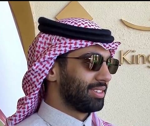 الزيادي يتوّج أولًا في شوط الشعل.. ولجان التحكيم تمنح "سمو" أجمل فرديات الشعل بمهرجان الملك عبدالعزيز للإبل