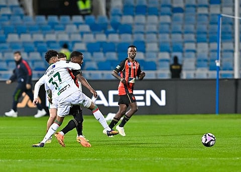 الجولة 11 من دوري روشن: الاتفاق يسقط الرياض بثنائية ونيوم يزيد من جراح النجمة