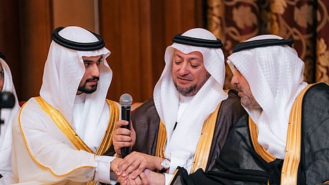 الدكتور محمد خوج يحتفل بعقد قران ابنته "لين" في جدة