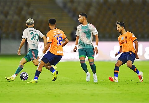 جانب من لقاء الأهلي والفيحاء