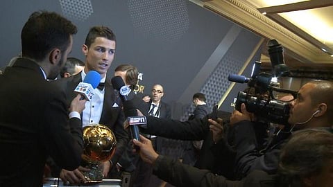 "فيفا" يكشف عن أصوات العرب في "الصراع" على الكرة الذهبية