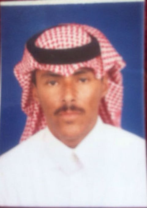 ذوو شاب مفقود يطالبون بطائرة للبحث عنه بـ"مهد الذهب"