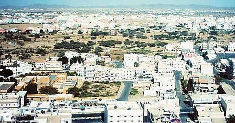 سائقو النقل المدرسي بـ"لجوان" و"جارمة": لم نتسلم مستحقاتنا منذ 6 أشهر