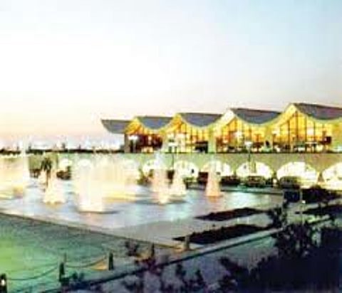 رسالة تهديد بتفجير طائرة "الخطوط" تؤخر إقلاع رحلتين من جدة