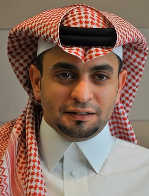 مُبتعث بجامعة "بيدفورد": "تويتر" شريان حياة لكثير من السعوديين