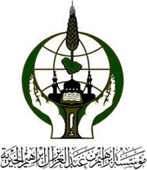 مؤسسة خيرية تتكفل بتوفير عقاقير لـ60 حالة لمدة عام