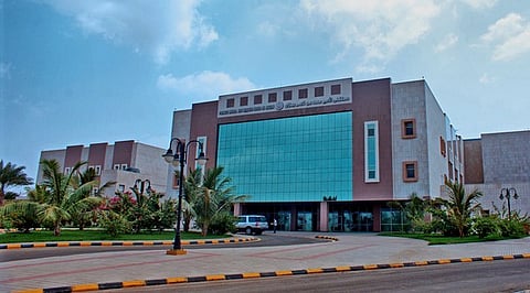 مستشفى محمد بن ناصر بجازان يستقبل 98 حالة