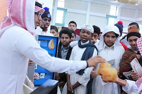 "حياتنا" تطالب بتعميم تجربة الصحة في ساعات التميز حكومياً