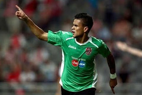 البرازيلي "باستوس" يقترب من نادٍ بلغاري و"إيفرتون" إلى "كروزيرو"