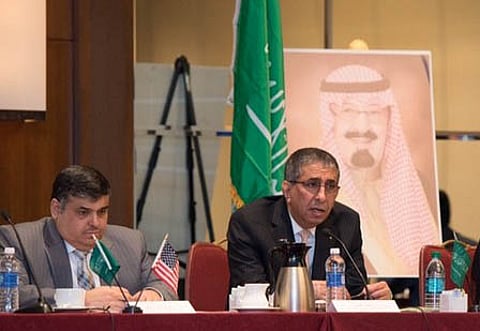 العيسى : الابتعاث لكل السعوديين ولا تهاون مع أي طالب أساء للوطن