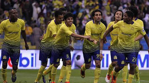 لاعبو "النصر" يتفاعلون مع حملة التبرع بالدم 