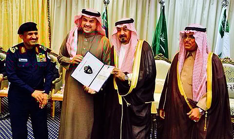 اختتام دورة "تطوير مهارات المتحدث الإعلامي" بكلية الملك فهد الأمنية