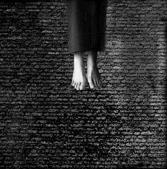 انتحار مقيم آسيوي شنقاً في مروحة غرفته بـ"عفيف"