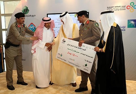 "السلامة المرورية" بالشرقية تُدخل فروعاً جديدة على جائزة "السائق المثالي"