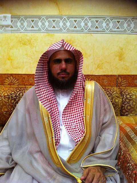 "المخلفي" يتماثل للشفاء بعد جراحة ناجحة بالمدينة