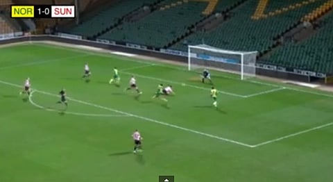 بالفيديو.. فريق "نوريتش" الإنجليزي للشباب يحرز هدفاً بعد 14 ثانية