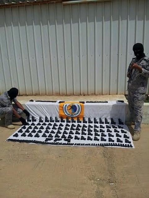 حرس حدود جازان يحبط تهريب 107 أسلحة خلال نصف شهر