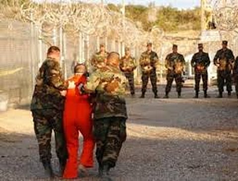 تقرير سري: الاستخبارات الأمريكية استعملت التعذيب مع المعتقلين