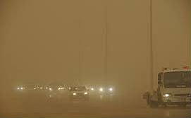 "مدني الرياض" يحذر من عاصفة متوقعة تؤدي لانعدام الرؤية