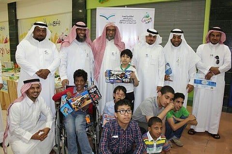 "ﺗﻌﻠﻴﻢ ﻳﻨﺒﻊ" ﻳحتفي باﻟﻴﻮﻡ ﺍﻟﻌﺎﻟﻤﻲ ﻟﻠﺘﻮﺣﺪ