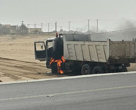 احتراق شاحنة ومصرع سائقها السوداني بالطوال