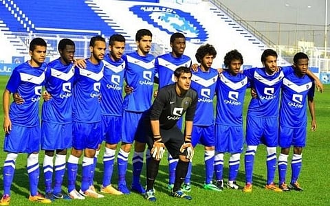 الهلال يقترب من لقب كأس فيصل بهدفين في الرائد