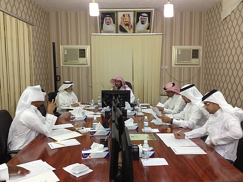 "بلدي المخواة" يناقش مشاكل الاختناقات المرورية بمخطط الفيصلية