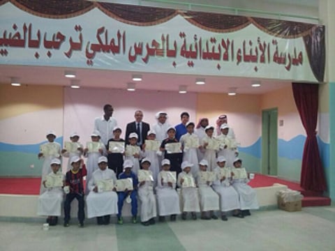 الحرس الملكي يعتمد 20 طالباً بالمستوى الـ 2 من "الخوارزمي الصغير"