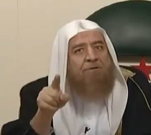 بعد "تباً لكم".. "العرعور" يُعلن مقاضاة "الشريان"