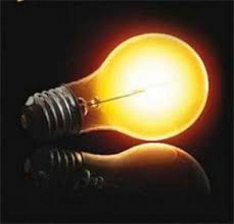 أهالي "خالدية القنفذة" هجروا مساكنهم هرباً من انقطاع الكهرباء