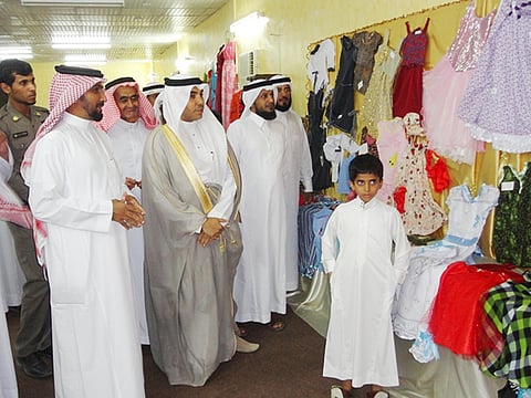 اختتام دورة الخياطة التصنيعية بجمعية البر بثلاثاء الخرم بالقنفذة