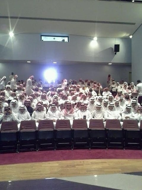 "جامعة الملك خالد" تواصل حملتها للتعريف بآليات القبول