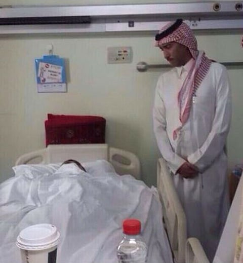 مريض يدعو إلى زيارته في المستشفى عبر "تويتر"