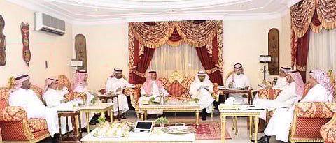 اتحاد التربية البدنية يرفع دراسة تطوير مرافق الدرة للرئاسة العامة