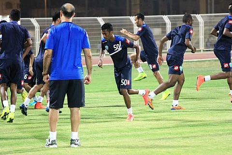 الفتح: ماكيدا يفرض مناورة على اللاعبين