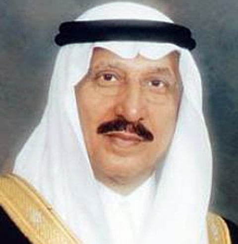 أمير جازان يوجّه المحافظين بالمرابطة خلال إجازة العيد