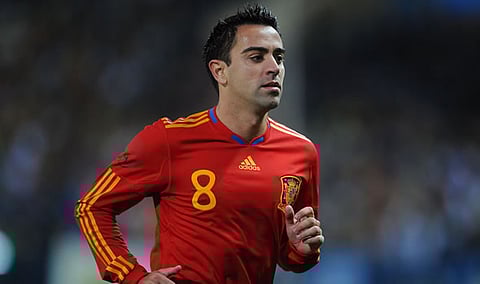 الإسباني تشافي يعلن اعتزاله اللعب الدولي