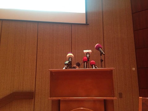 مداولات اللحظات الأخيرة تؤخر توقيع ومؤتمر "نقل الدوري"