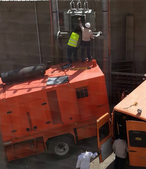 جهود لإعادة الكهرباء في وادي النمل بالطائف