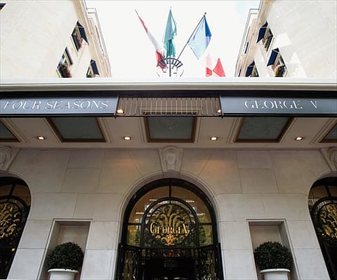 "جورج الخامس" مقر إقامة ولي العهد في باريس.. تحفة معمارية تستقبل قادة العالم