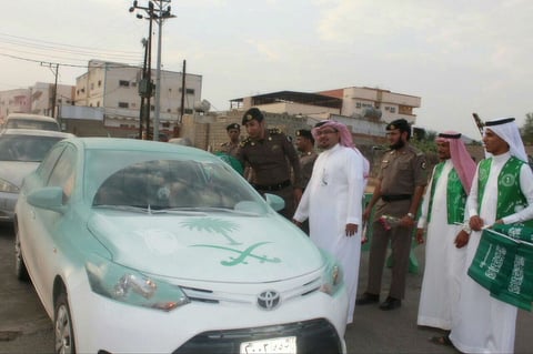 بالصور.. فرحة رسمية وشعبية باليوم الوطني في "غامد الزناد"